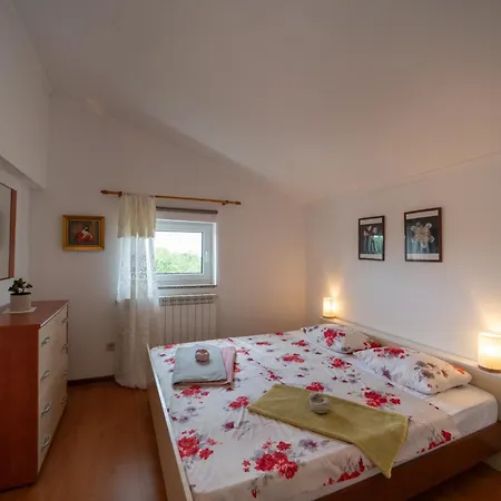 Daire Large Family Sabrina On Two Floors