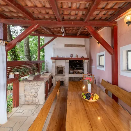 Large Family Sabrina On Two Floors Daire *